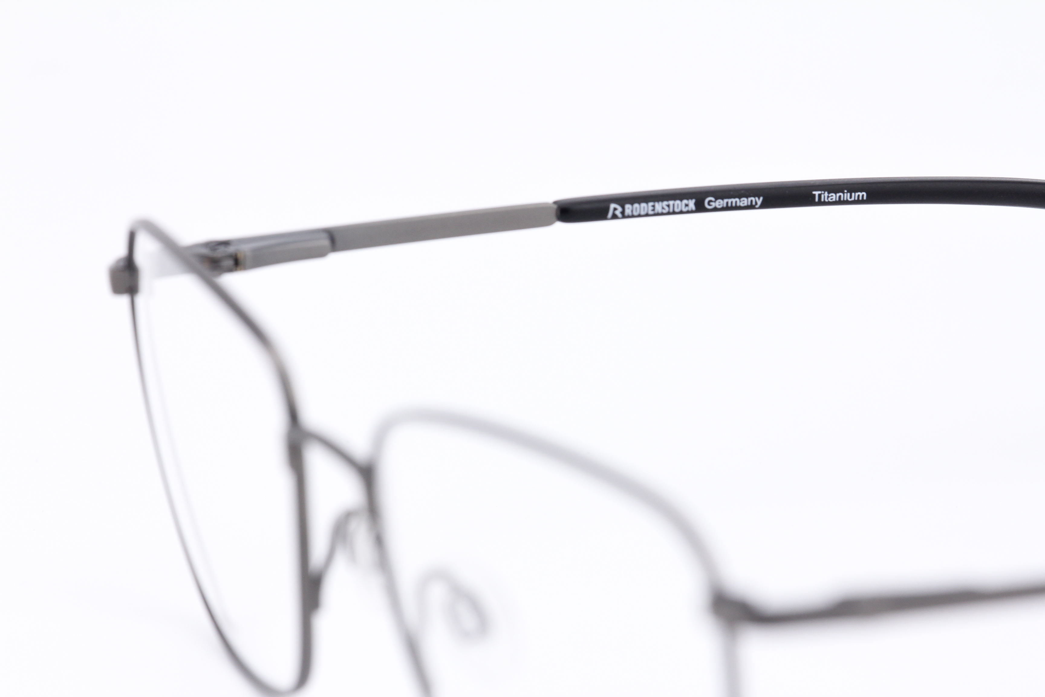 RODENSTOCK R 7112 A