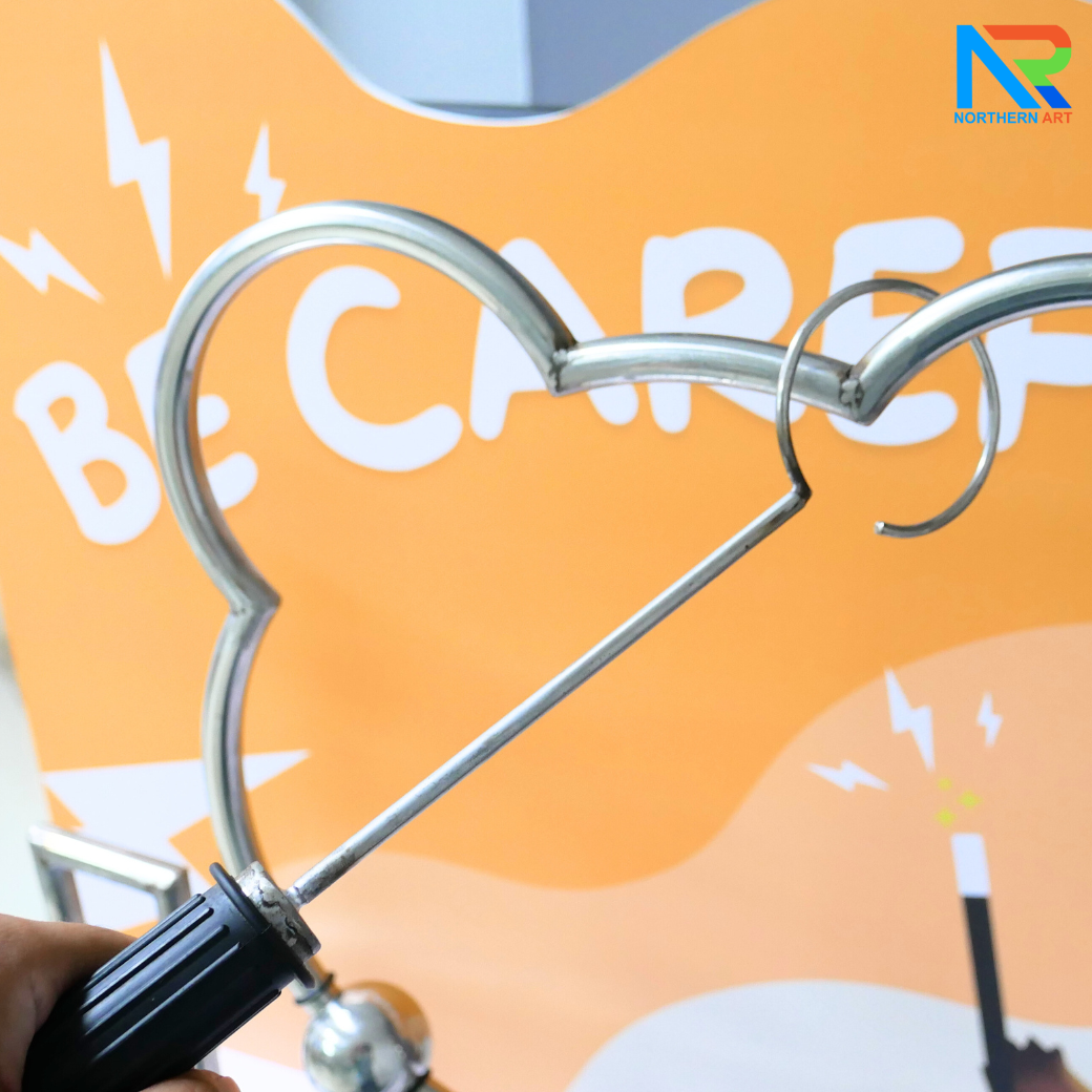 เช่าเกมส์สปาร์ค ขนาด (W) 110 x (D) 40 x (H) 139 cm. พร้อมลำโพงและแบตเตอรี่