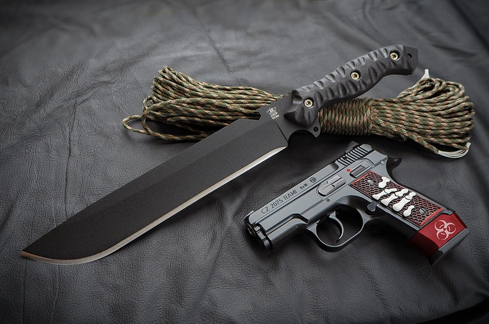 ไททั่น 10 นิ้ว