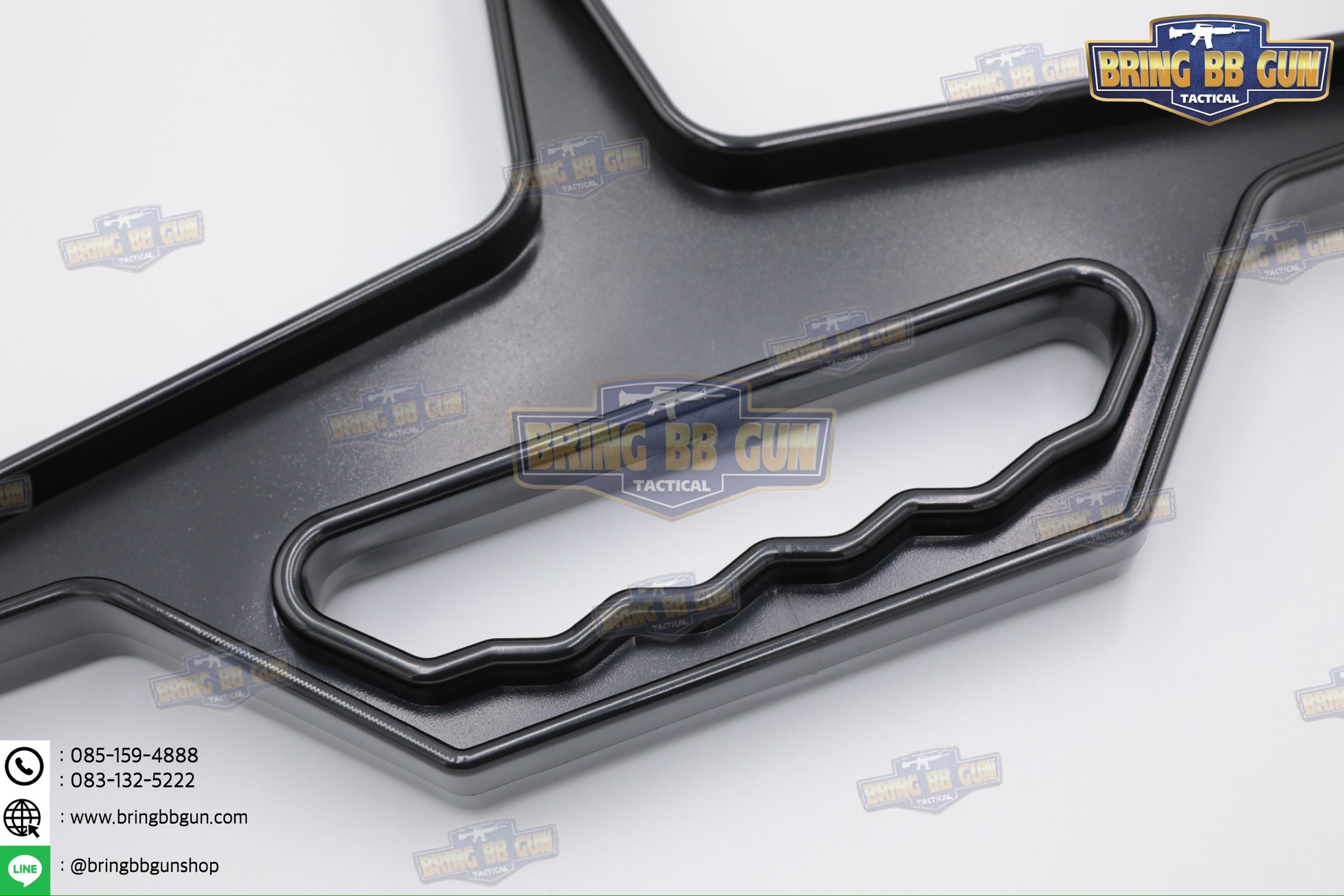 ไม้แขวนเสื้อเวส (ไม้แขวนเอาไว้แขวนเสื้อเกราะ) (Heavyweight Tactical Hangers)