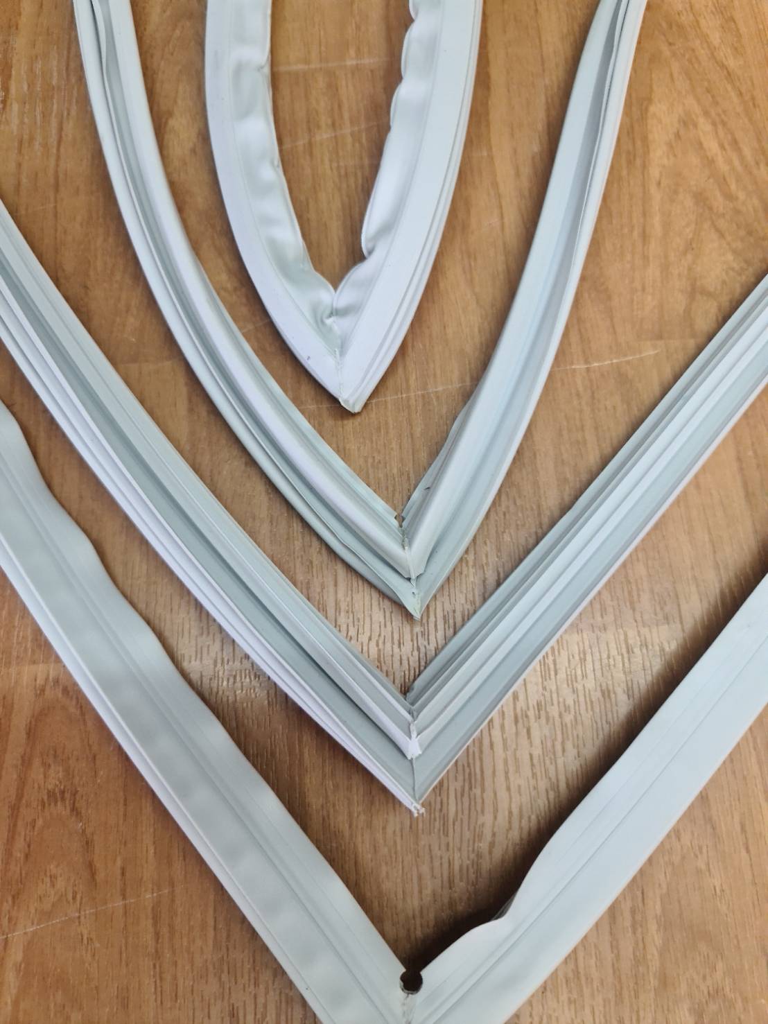 0000775 ขอบยาง ประตู ตู้เย็น แอลจี LG รุ่น GN-M602GPH (ขอบล่าง) ยางขอบประตูตู้เย็น ขอบยางประตู ตู้เย็น 2 ประตู