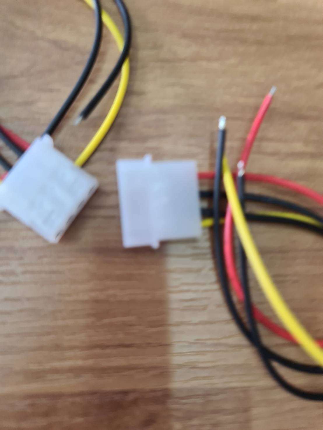 0000311 ซ็อกเก็ต สาย 4 PIN ข้อต่อ สายไฟ