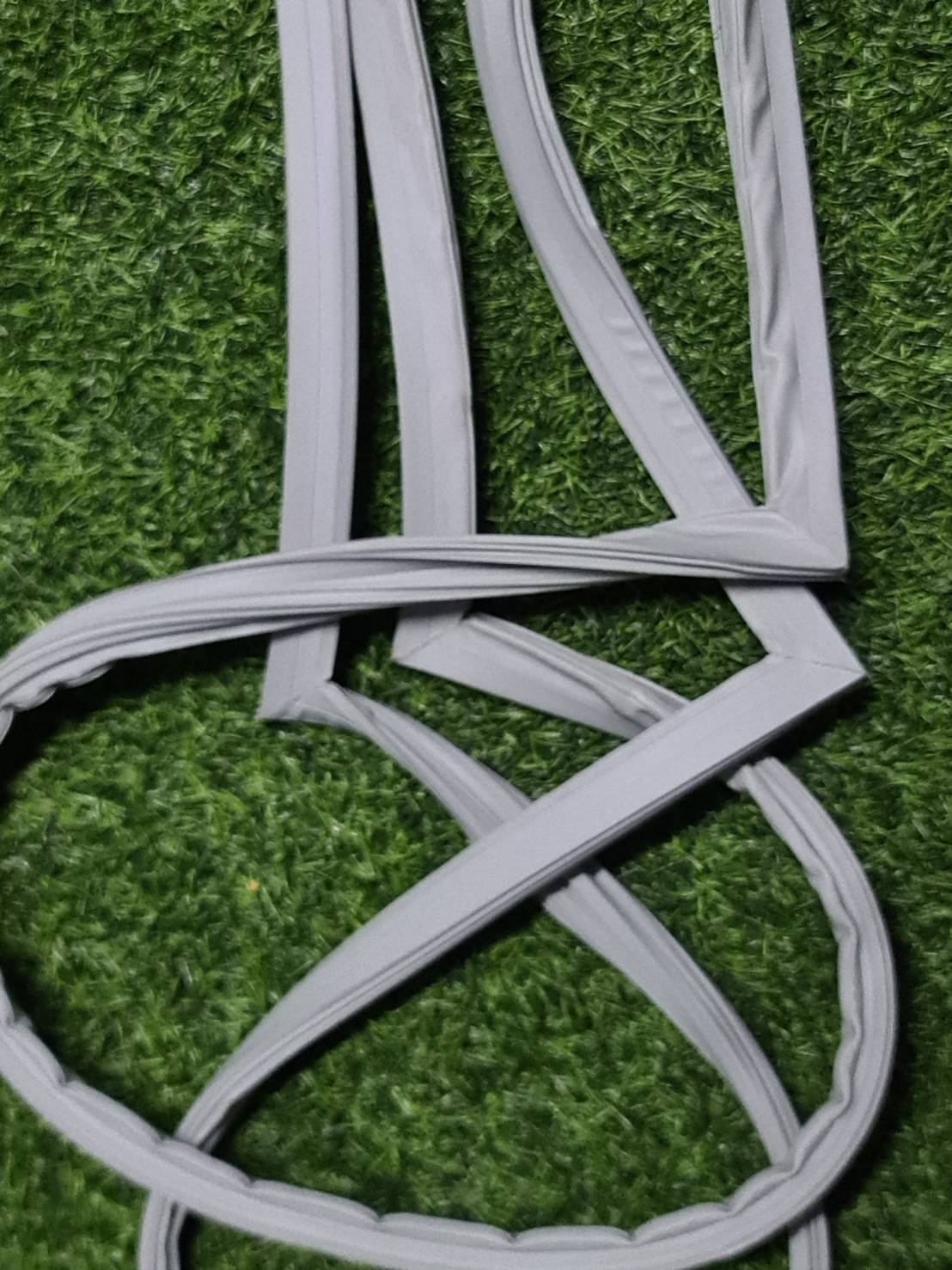 0000912 ขอบยาง ตู้เย็น ฮิตาชิ HITACHI รุ่น R-250WLX (ขอบบน) ขอบยางตู้เย็นฮิตาชิ ขอบยางประตู ตู้เย็น 2 ประตู