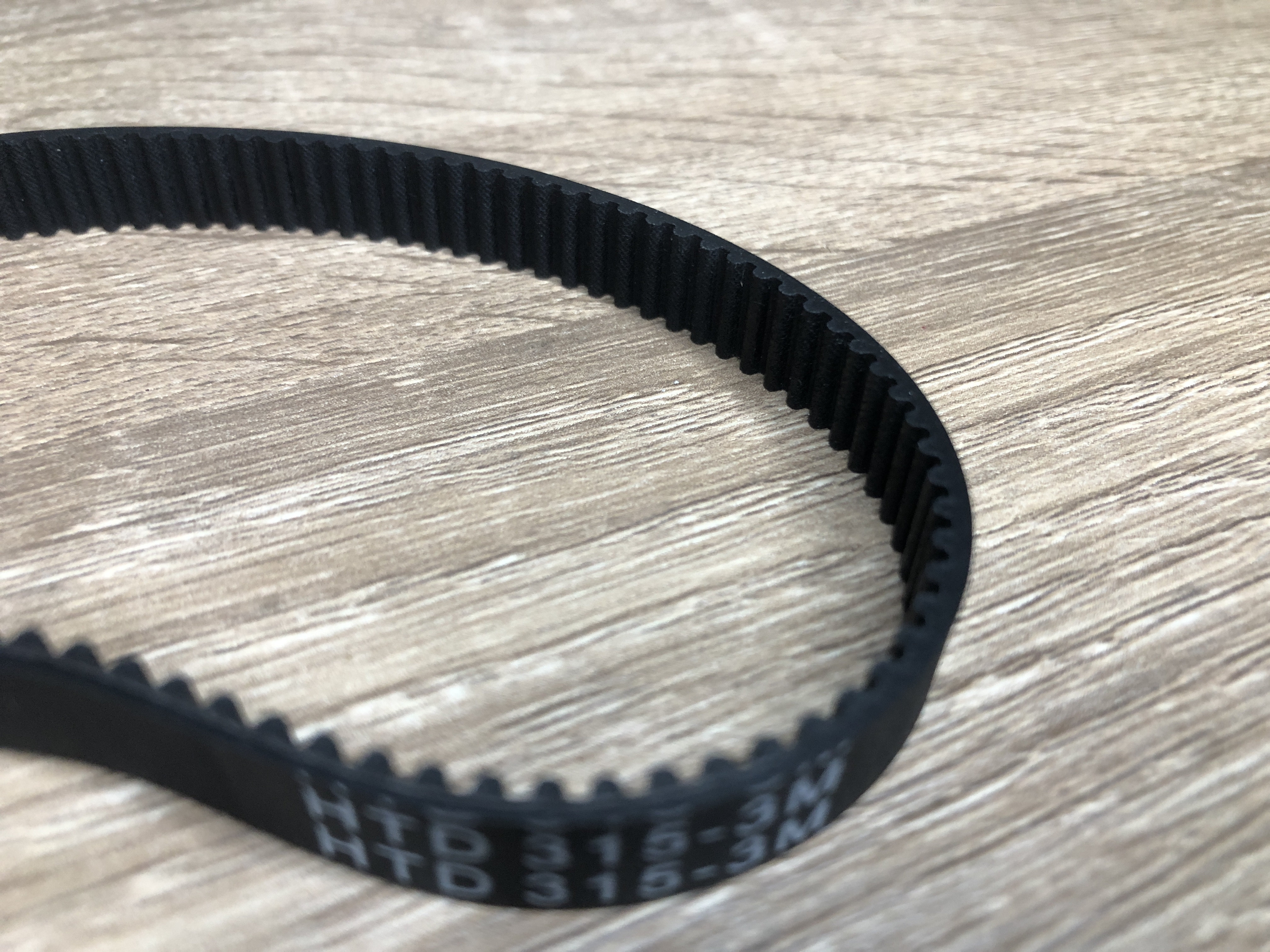 HTD 3M Timing belt วงปิด ความยาวเส้นรอบวง 315 mm (315-3M-10) สำหรับสายพานกว้าง 10 mm
