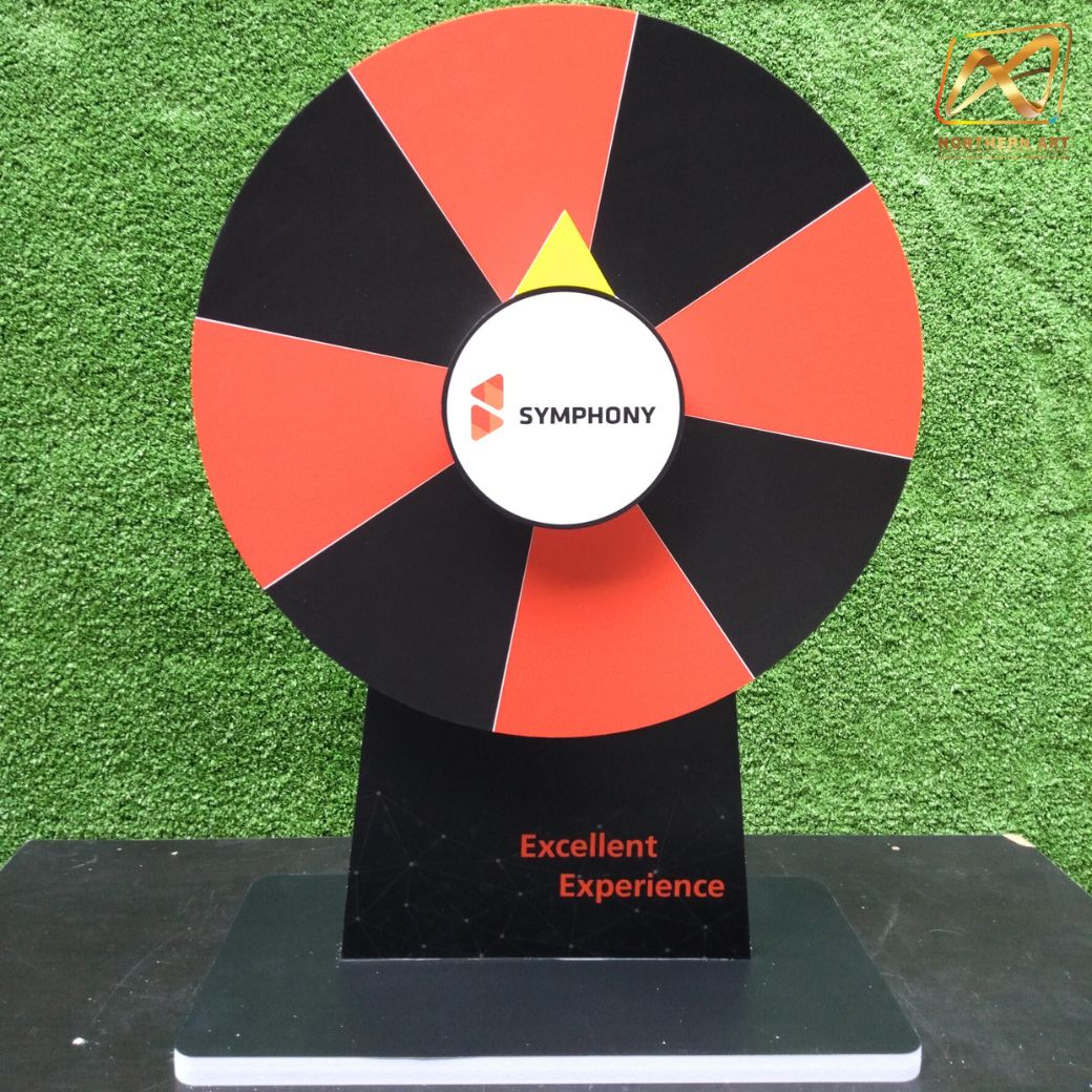 เกมส์วงล้อตั้งโต๊ะ ขนาดวงล้อ 40 ซม. สูง 56 ซม. วัสดุพลาสวูดสีขาว หนา 8-15 มม. ถอดประกอบได้