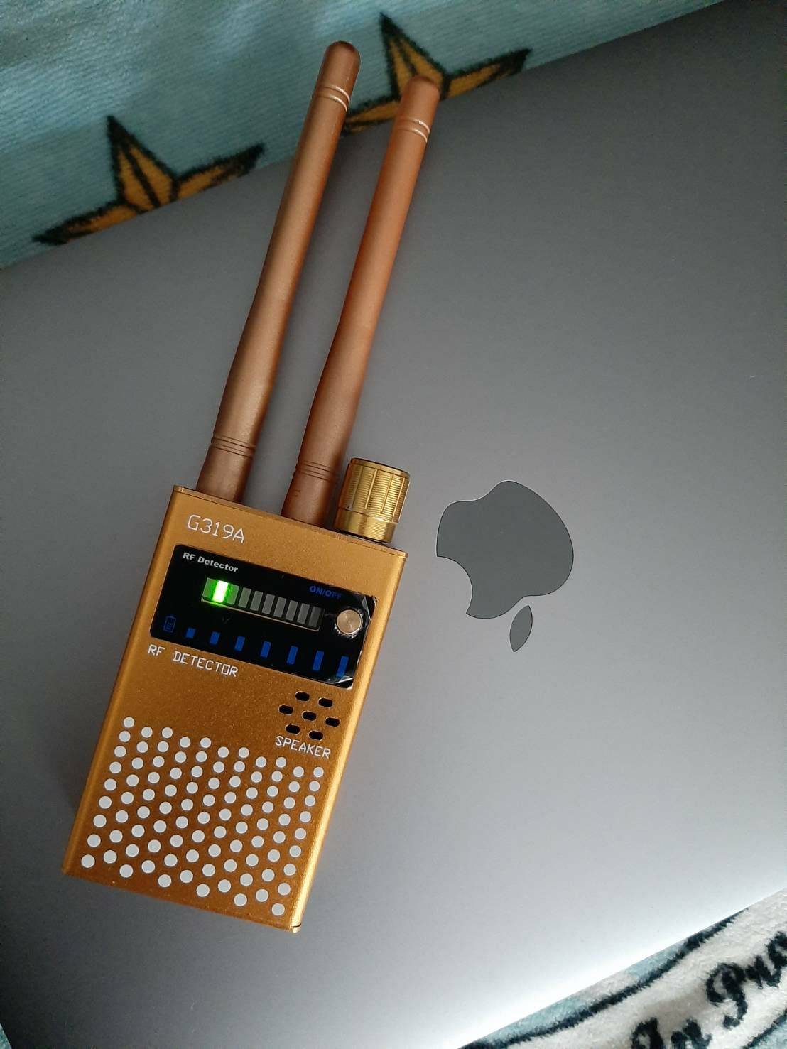 เครื่องตรวจหาจีพีเอส gps finder