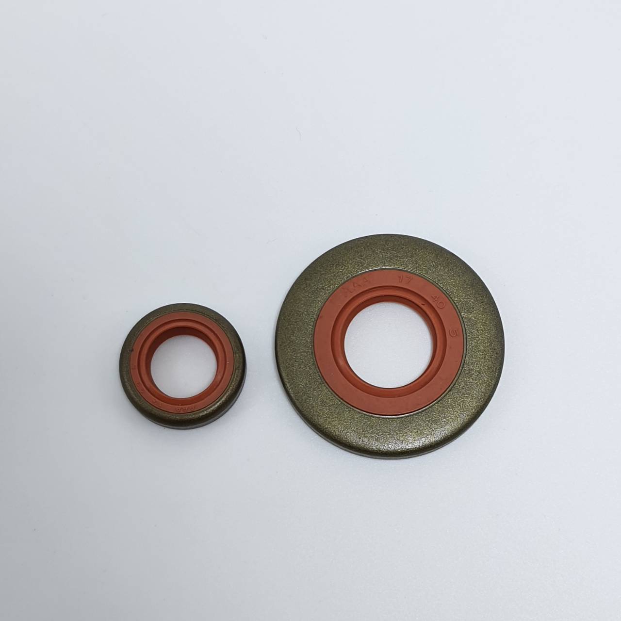 ซีลกันน้ำมัน MS381 / คู่ ใช้กับเครื่องตัดไม้ / เลื่อยยนต์ รุ่น MS381