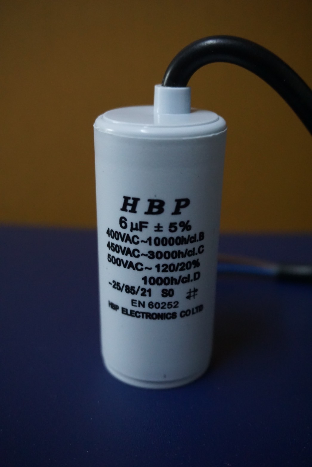 0000968 คาปาซิเตอร์/คาปาซิสเตอร์ 6uF 450V. (ชนิดสาย) CAPACITOR 6 uF 450V.