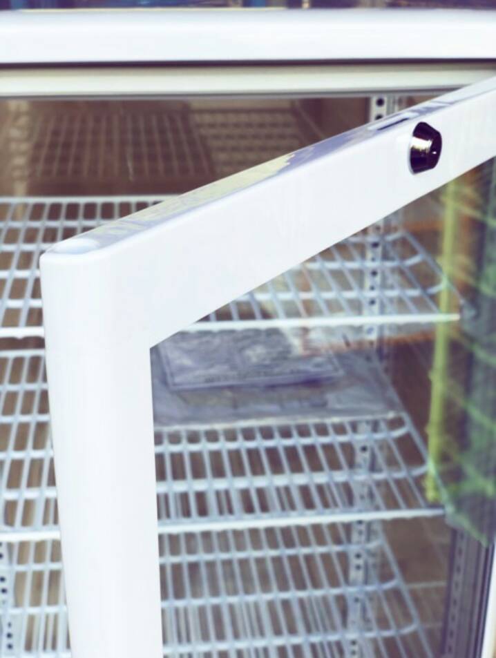 ตู้แช่เค้ก ตู้ทรงตั้ง 🍰 ❄ ขนาดกะทัดรัด