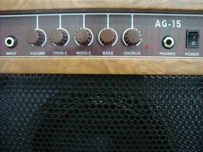 ตู้แอมป์กีต้า QUAKE รุ่น AG-15 อะคูสติก ของใหม่ เสียงดี ลายไม้ ตั้งเฉียงได้