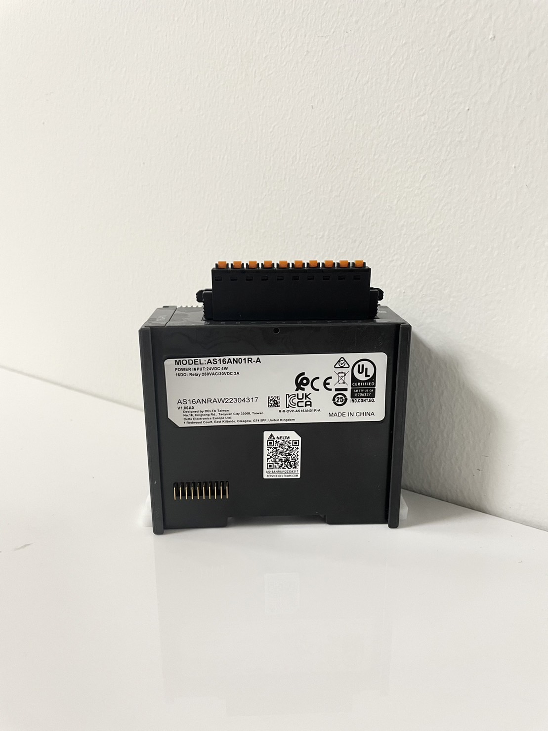 Delta PLC Module Model:AS16AN01R-A Digital 16 Output