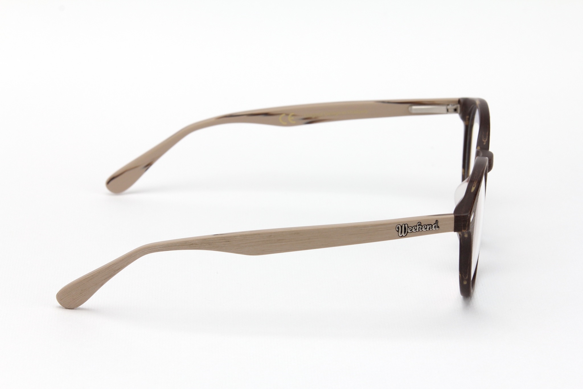 กรอบแว่นสายตาพร้อมคลิปกันแดด Weekend Sydney Silver