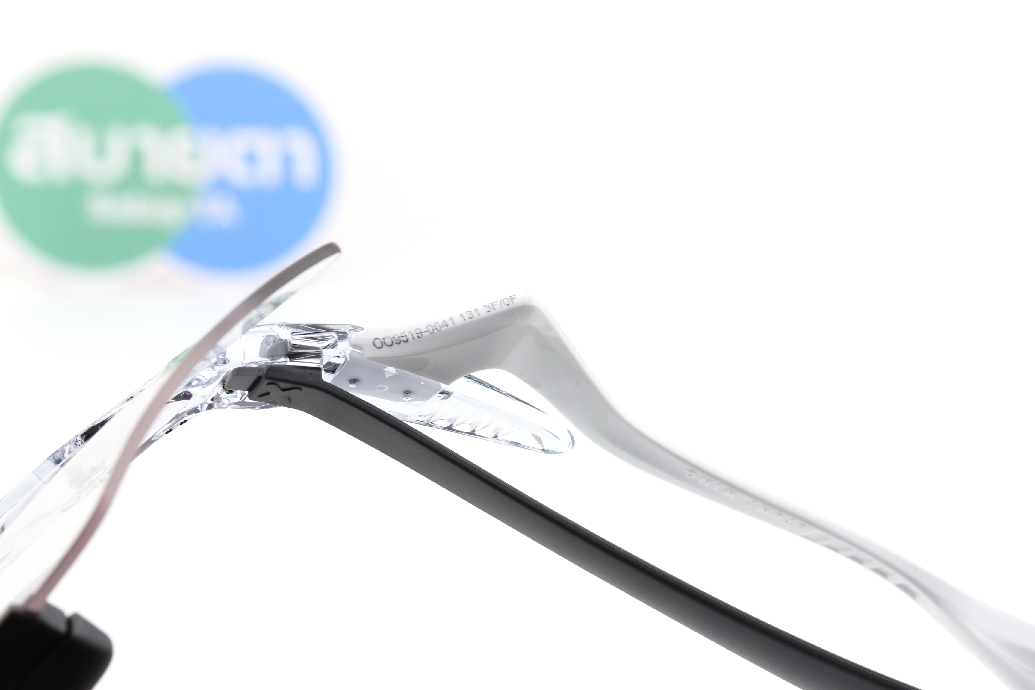 OAKLEY STUNT WING Clear/Photochromic OO9519-06