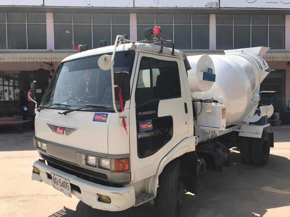 โม่ 2.5 คิว