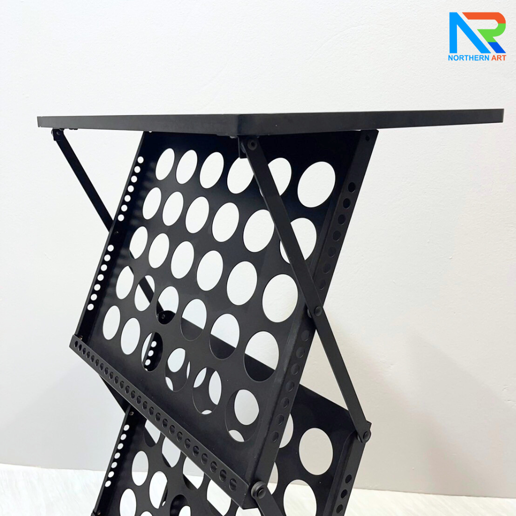 ชั้นวางโบรชัวร์เหล็กพร้อมTOPไม้สีดำ พับเก็บได้ ช่องใส่โบชัวร์ ขนาด A3 มี 3 ช่อง