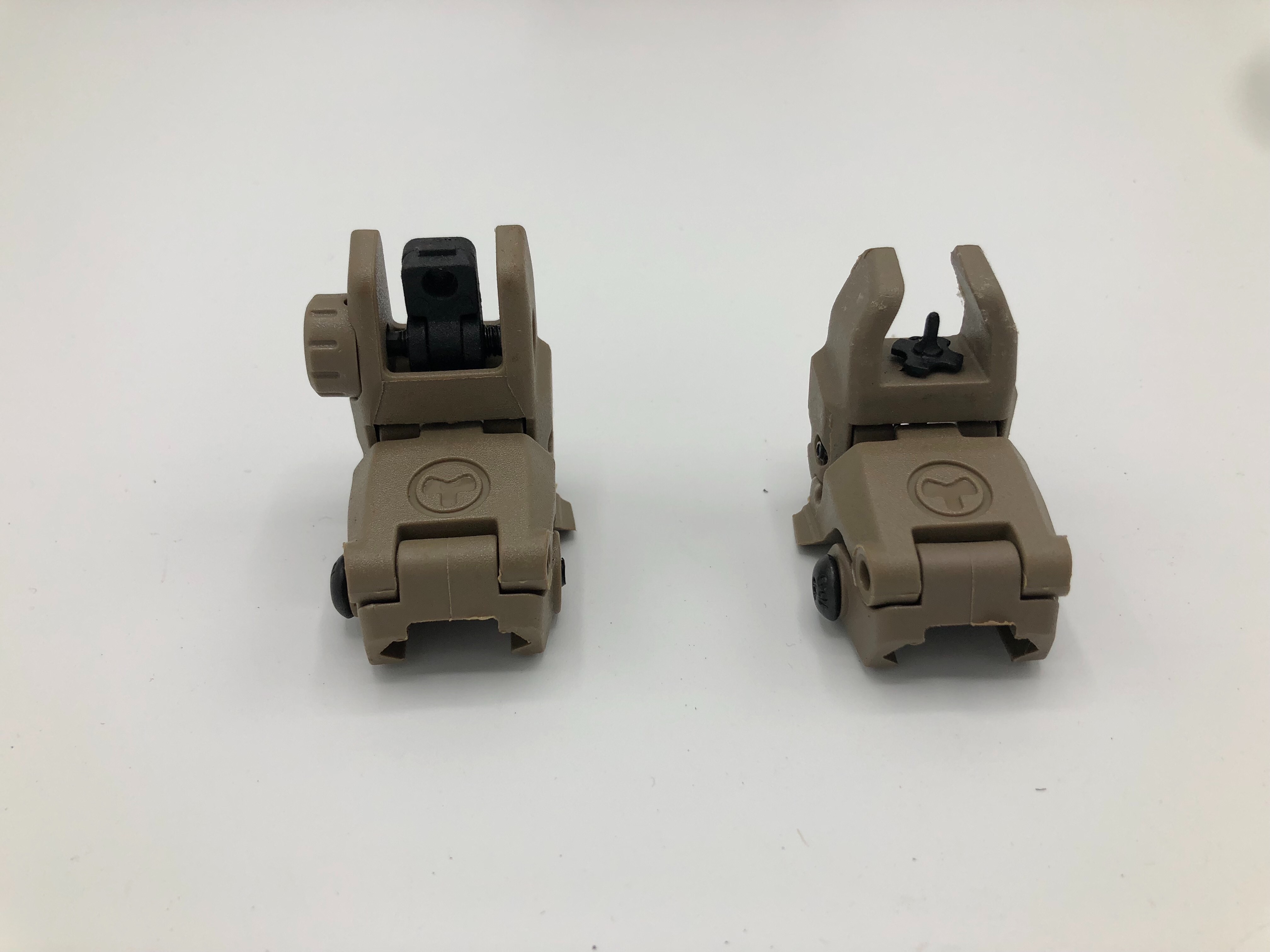 ศูนย์หน้า-หลังพับได้แบบพลาสติก ทรงMagpul รุ่น MBUS