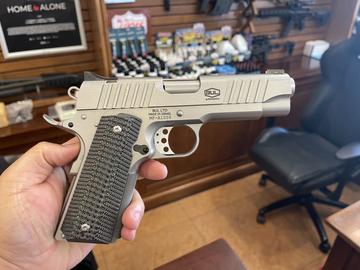 Bul Armory 2011 SAS II 9mm และ .45 (สวัสดิการกรมการปกครอง) สั่งซื้อปืนรบกวนติดต่อร้านเท่านั้น