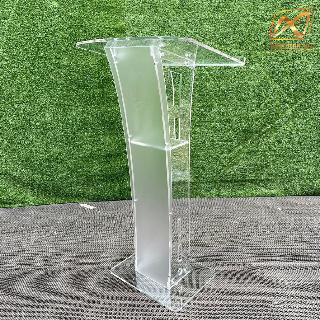 โพเดียมอะคริลิคใส รุ่น AC-12 ด้านหน้าอะคริลิคฝ้า TOP เอียง ขนาด(W)60 x (L)45 x (H) 113 cm.