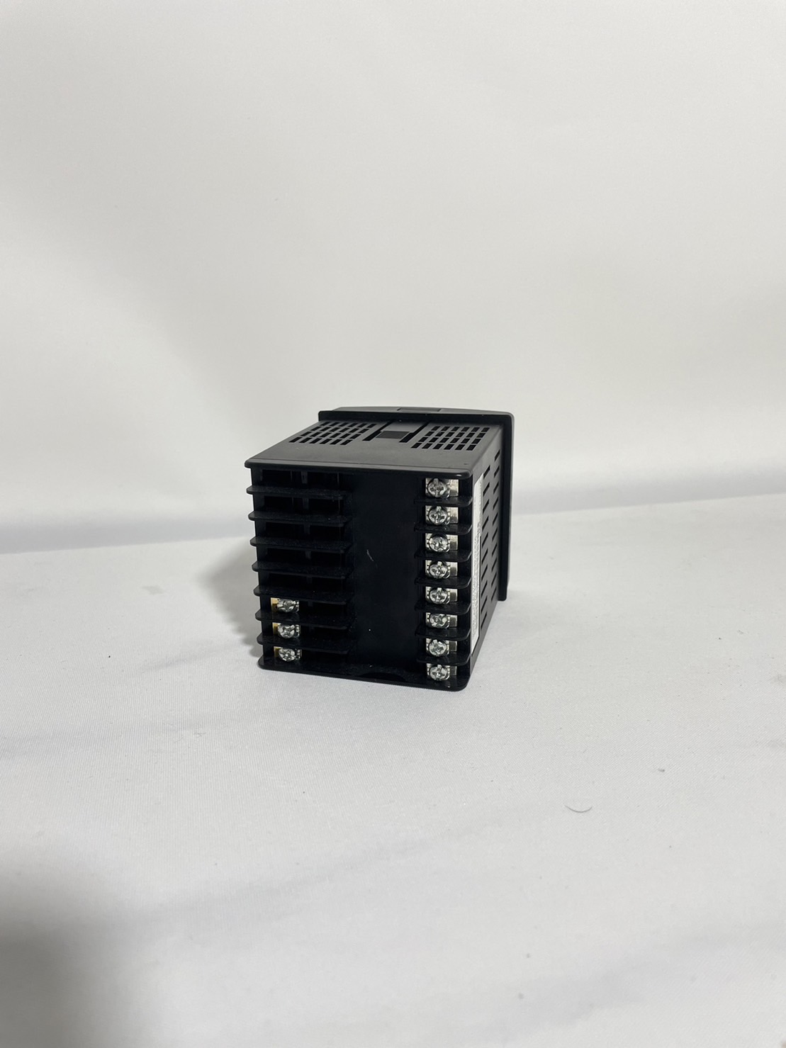 Delta Temperature Controller DTA7272V0 (Voltage pulse 12 DC)