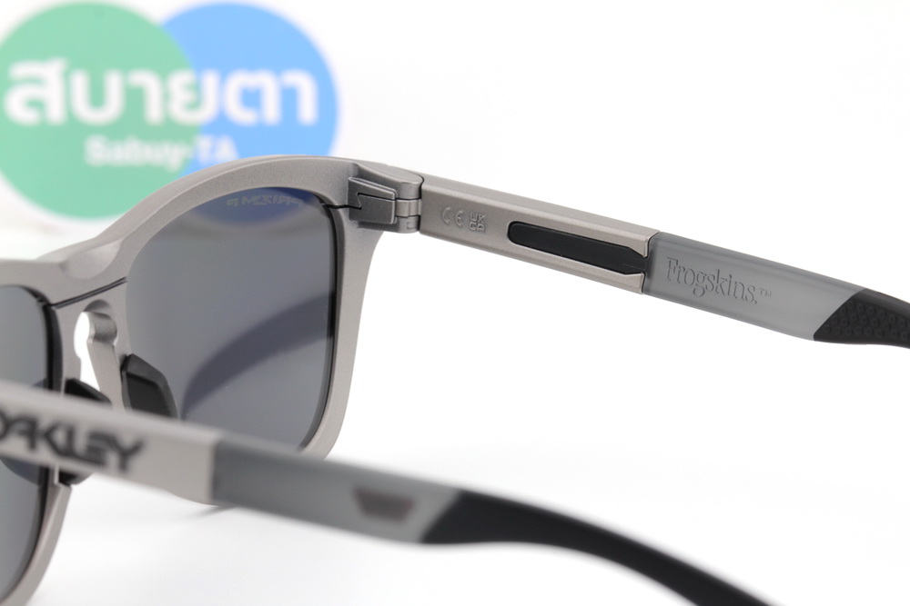 Oakley Frogskins Range A Prizm Black Polarized/Titanium OO9284A-15