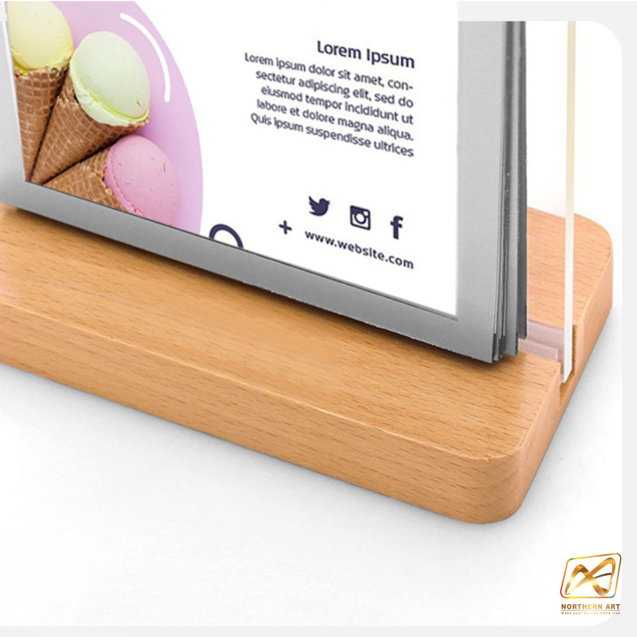 เมนูสแตนไม้ ตั้งโต๊ะ D3 ฐานไม้จริง สีบีช พร้อมซอง 6 ซอง โชว์งานพิมพ์ 2 ด้าน