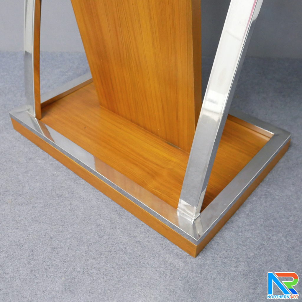 โพเดียมไม้ ยืนคู่ สีสัก ขนาด (W) 90x (L) 59 x (H) 120 cm.Topและฐาน หุ้มสแตนเลสเกรด304