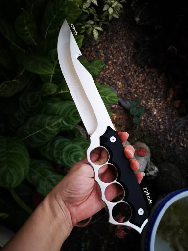 มีดใบตาย สนับมือ X10 ใบสแตนเลส Full tang ด้ามพลาสติกเข้ารูปมือ ซองพลาสติกอย่างดี งานตัวนี้ คุ้มเกินบรรยาย