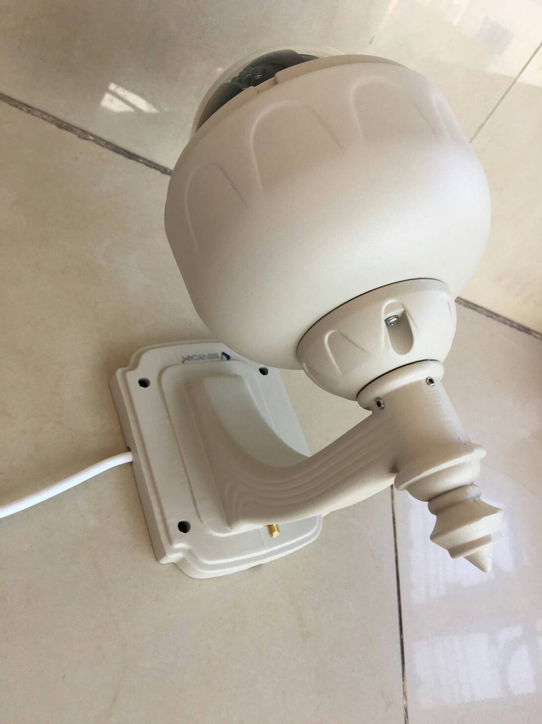 กล้อง CCTV วงจรปิดรักษาความปลอดภัยภายนอกอาคาร