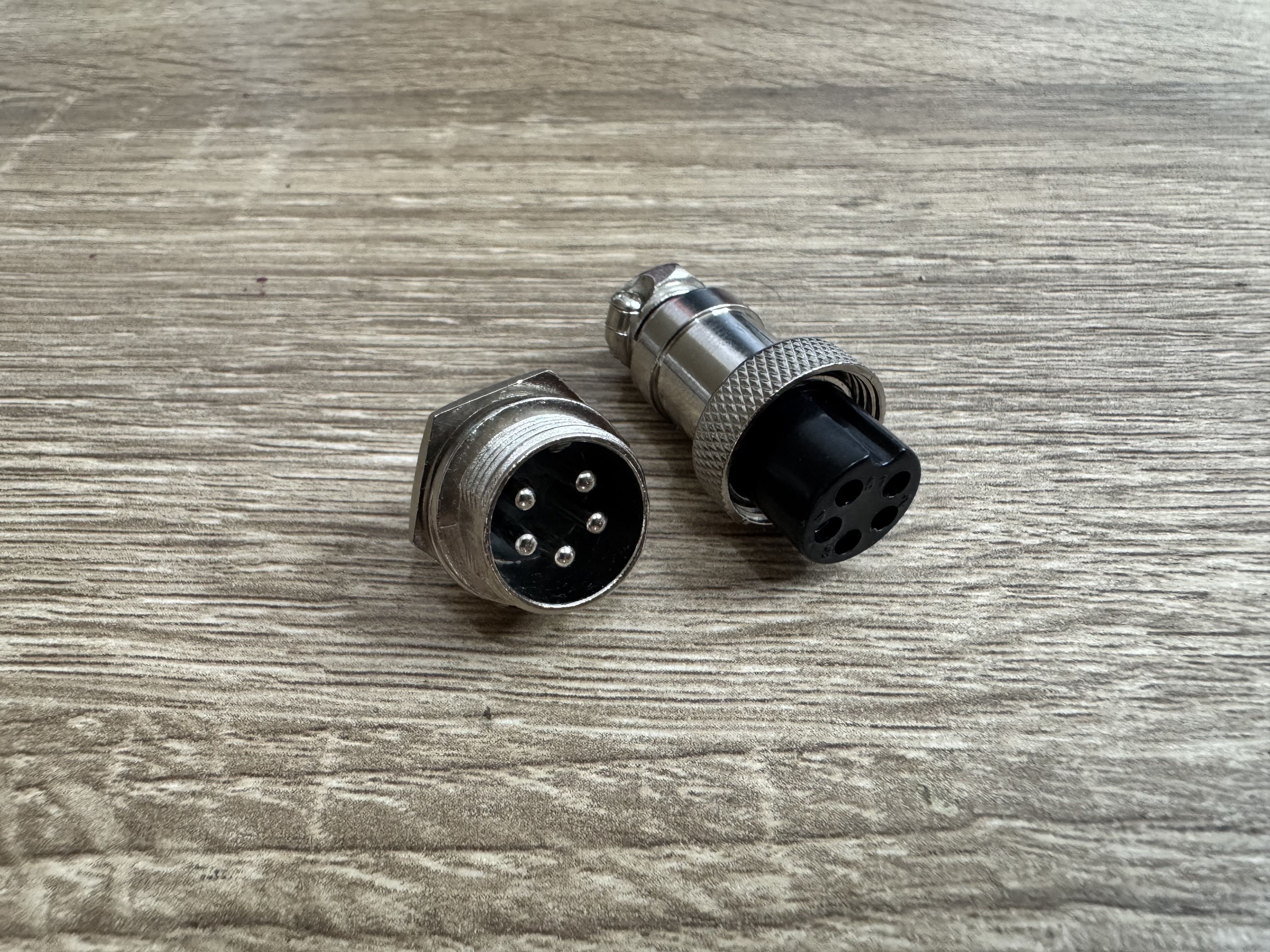 ขั้วต่อสายไฟ 5 เส้น GX16 5 Pin Male & Female 16mm L70-78 Circular Aviation Socket Plug Wire Panel Connector for diy (1 ชุด)