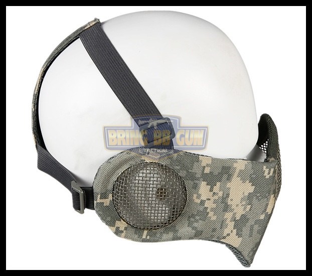 หน้ากากตะแกรงครึ่งหน้า รุ่นแก้มผ้ามีที่ปิดหู