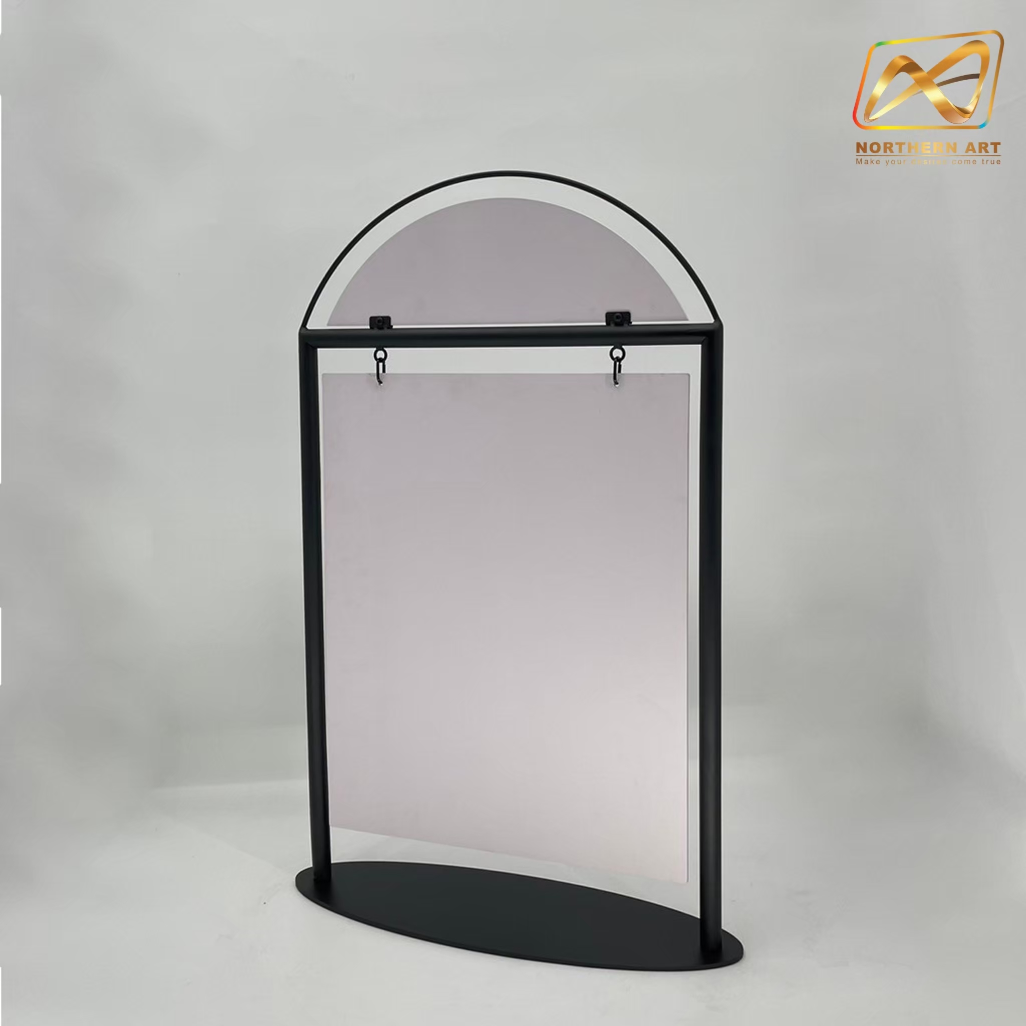 ป้ายตั้งพื้น ป้้ายมินิมอล เหล็กสีดำ ขนาด (W)59 x (H)95 cm. โชว์งานพิมพ์ 2 ด้าน ฐานวงรี ถอดประกอบได้