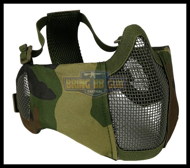 หน้ากากตะแกรงครึ่งหน้า รุ่นแก้มผ้ามีที่ปิดหู