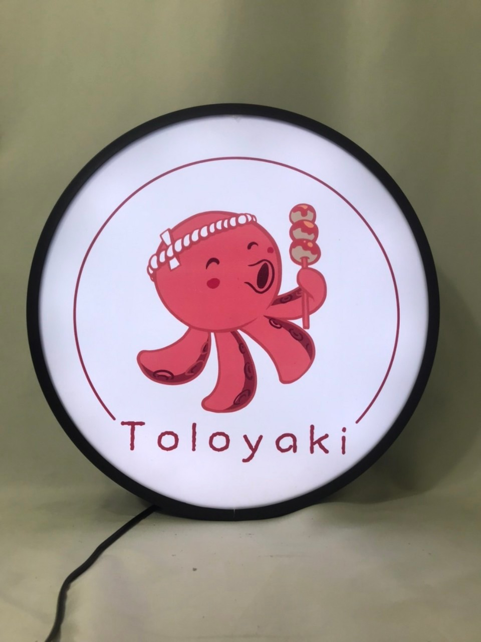 ตู้ไฟLED วงกลม 1 หน้า ขอบสีดำ หน้าเรียบ พร้อมอะคริลิคสีขาว (ราคาเฉพาะโครงตู้ไฟ ไม่รวมงานพิมพ์ )