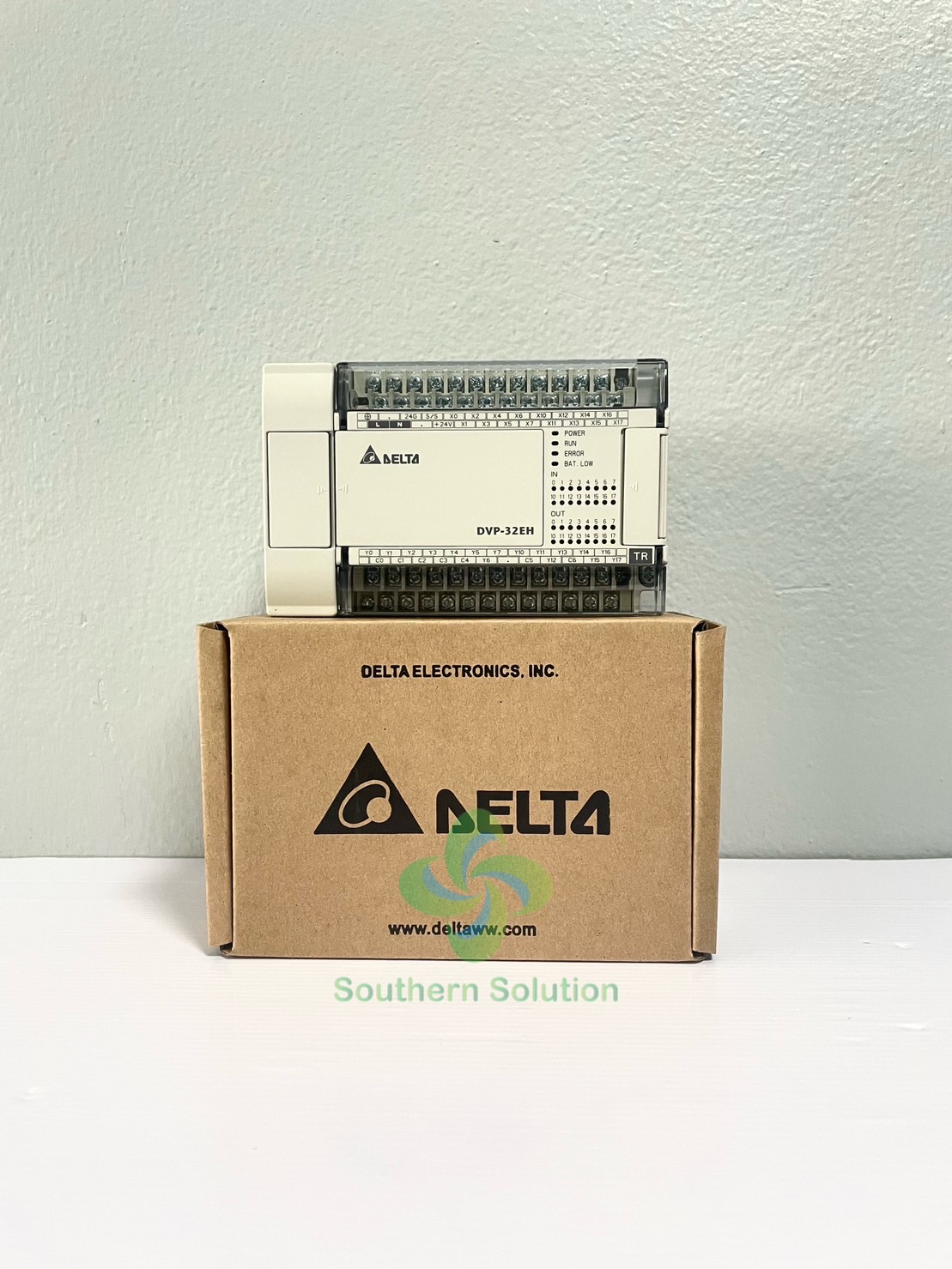 Delta PLC DVP32EH00T3 16DI/16DO 220V (Transistor)