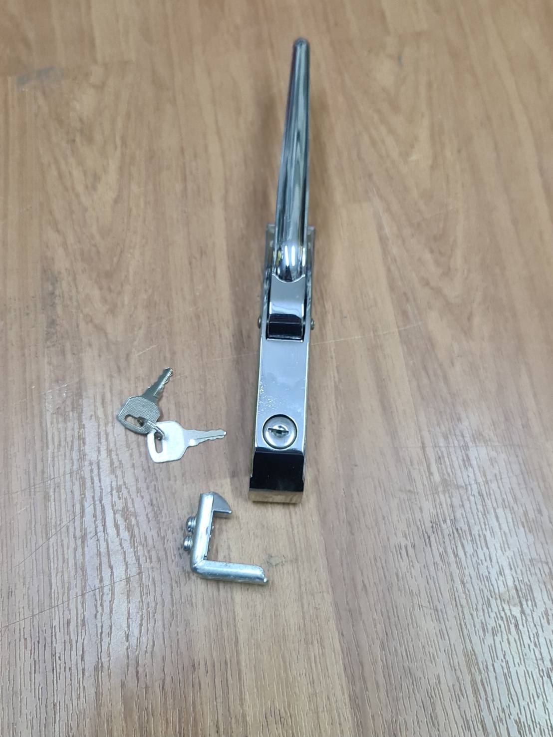 0000904 ด้ามจับ มือจับ ประตูตู้แช่ YL-1200 สลักประตู เปิดประตูตู้แช่