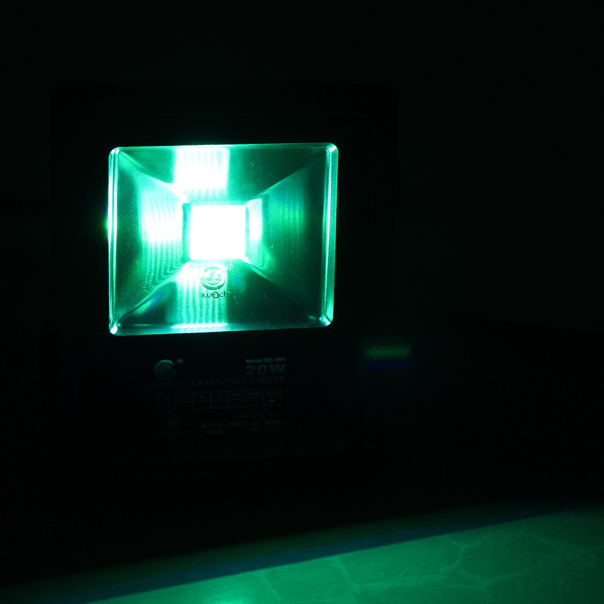 IWC-SPL-10W-RGB สปอร์ตไลท์ สลับสีพร้อมรีโมท