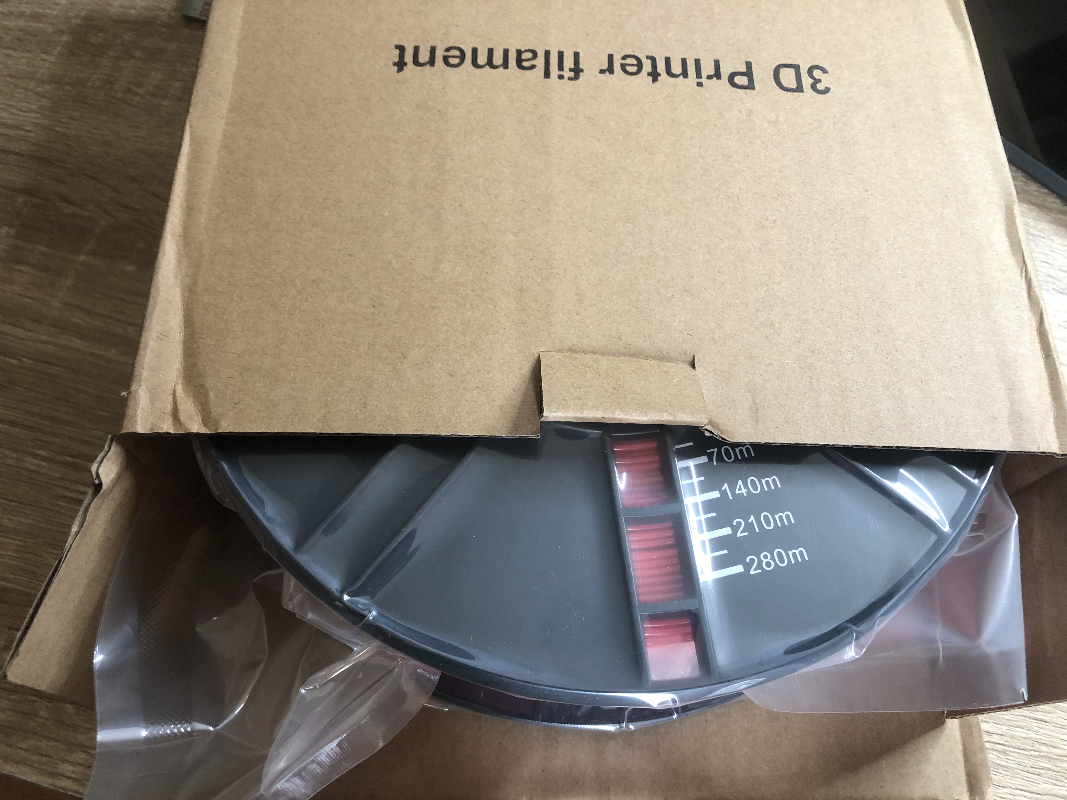 PLA filament สีแดง dia. 1.75 mm 1kg