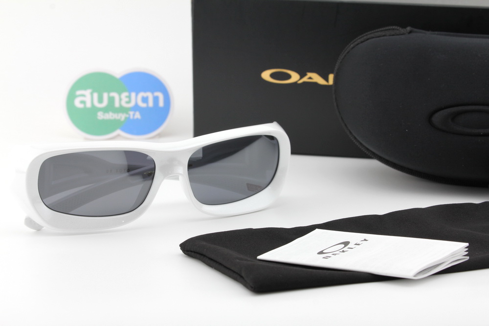 Oakley DE SOTO Pearl White/Prizm Black SKU#OO9494-02