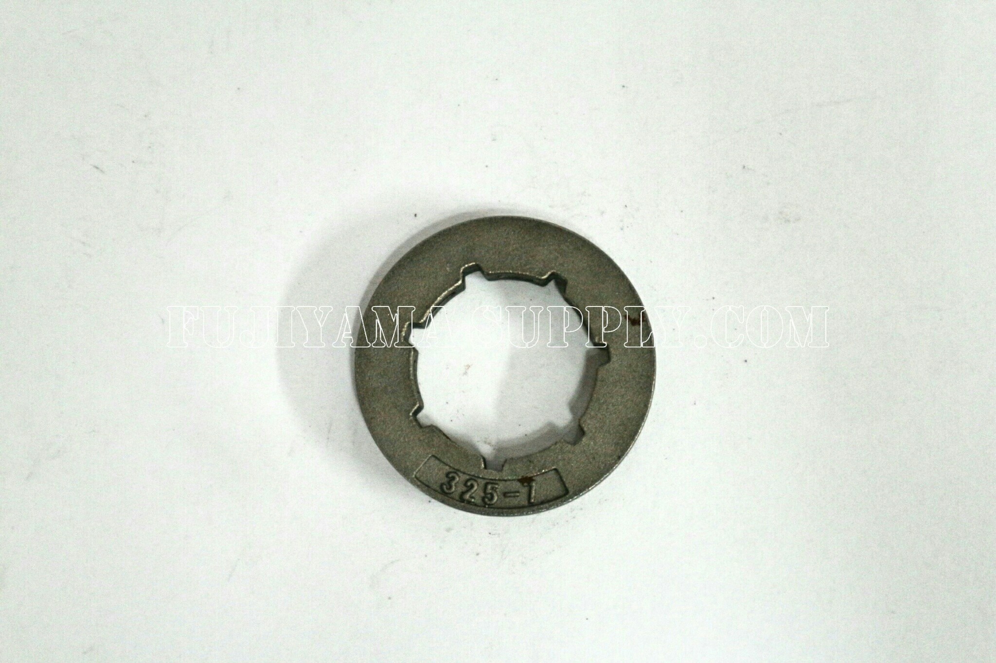 แหวนสเตอร์ 325-7 ใช้กับถ้วยสเตอร์เครื่องตัดไม้ / เลื่อยยนต์ รุ่น 5200