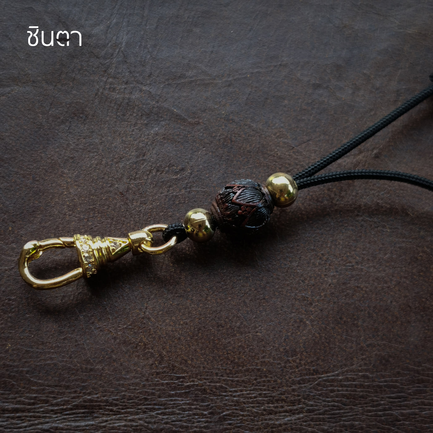 สร้อยพระ เชือกห้อยพระ สร้อยคอพระ สไตล์วินเทจ งาน Handmade เชือกร่ม ประดับไม้จริง Minimal เท่ห์ๆ เรียบง่าย เข้ากับการแต่งกายในชีวิตประจำวันได้ทุกสไตล์ ใช้ได้ทั้งเด็กและผู้ใหญ่ นำเสนอโดยร้านชินตา