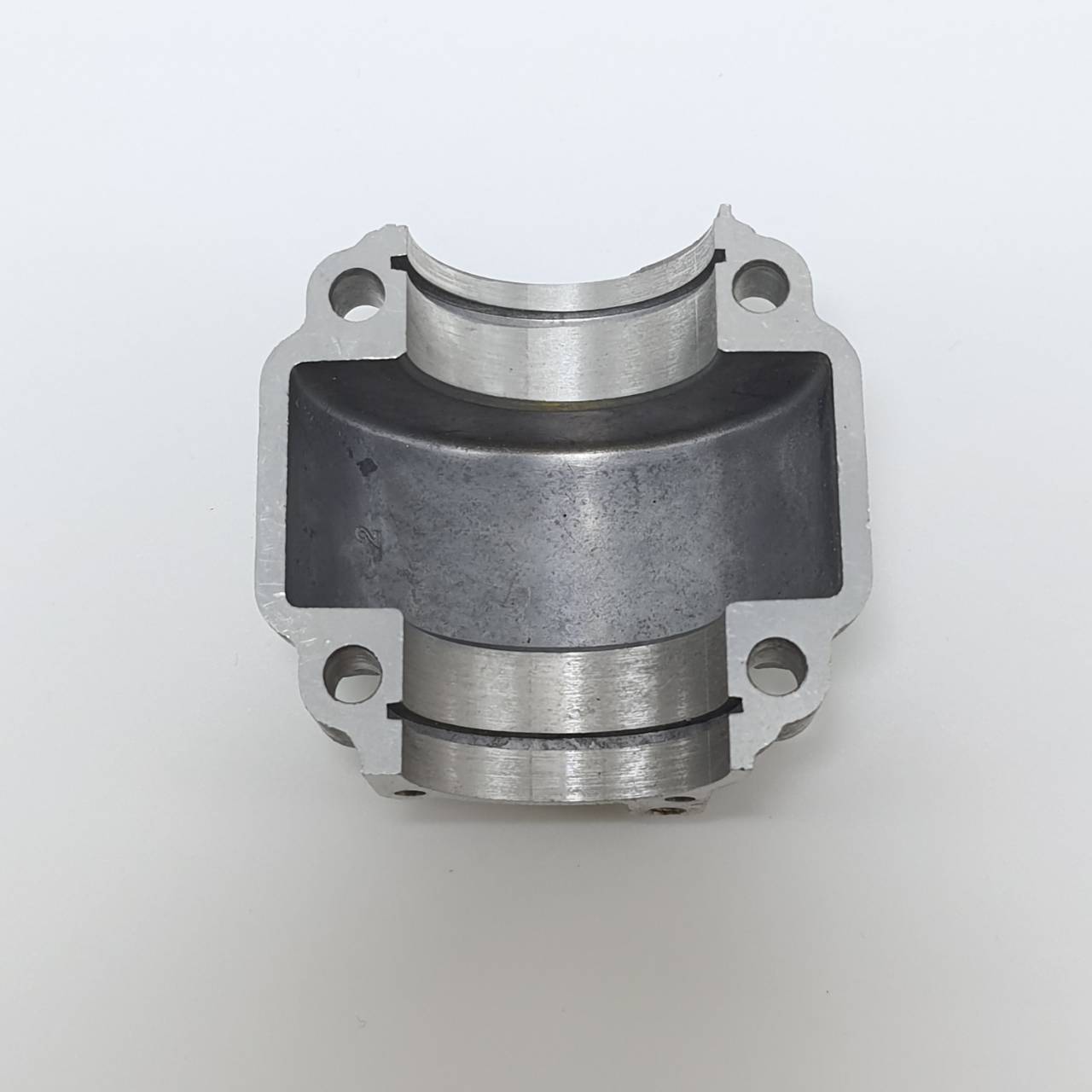 อ่างน้ำมันใต้เสื้อสูบ 1700 ใช้กับเครื่องตัดไม้ / เลื่อยยนต์ รุ่น 1700