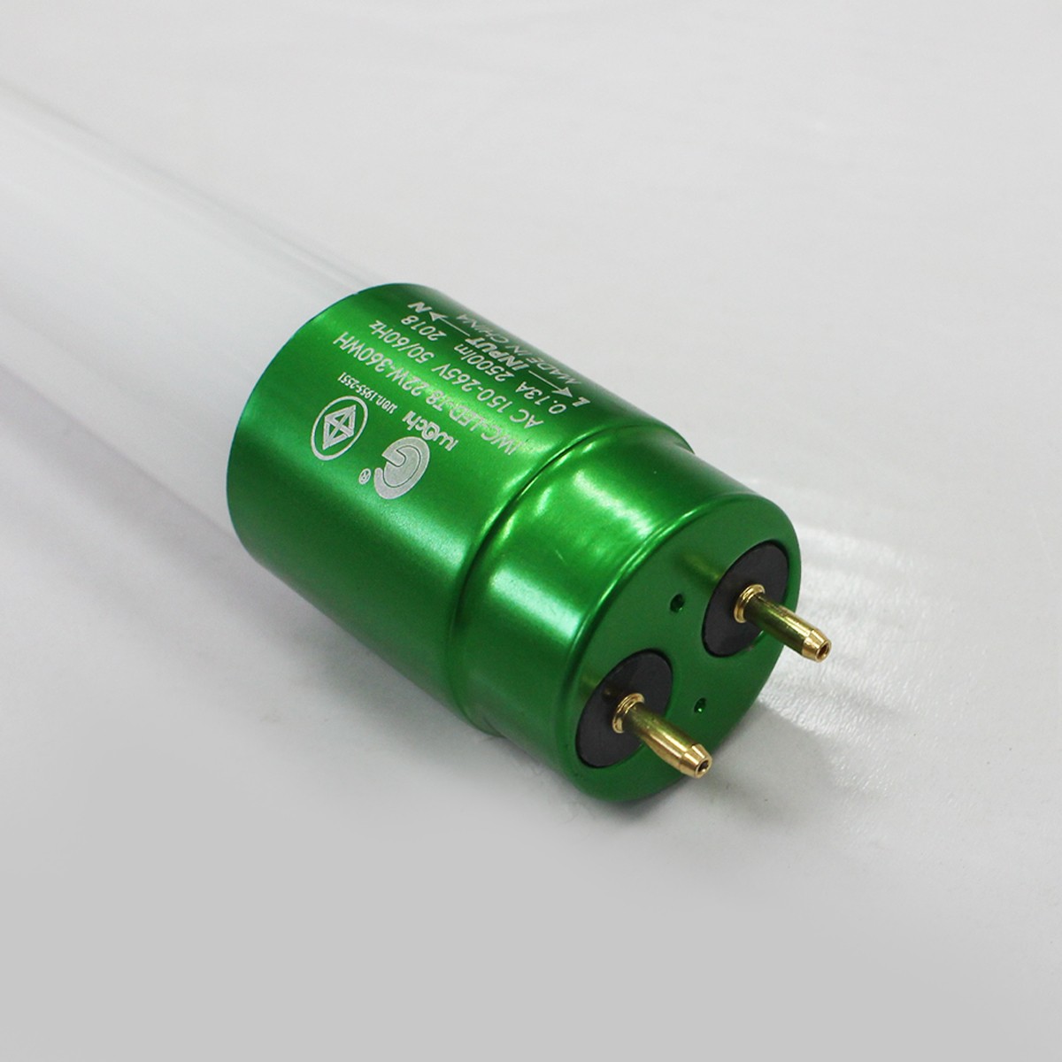 หลอดนีออน(ขั้วสีเขียว)IWC-LED-T8-22W-360-WH-2500LM แสงขาว