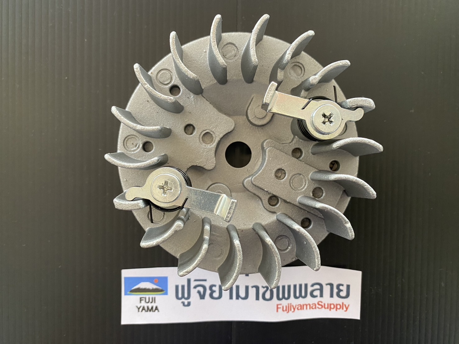จานไฟ RBC 411 (ฝาเขี้ยวดึงหนัก) ใช้กับเครื่องตัดหญ้า Makita รุ่น 411