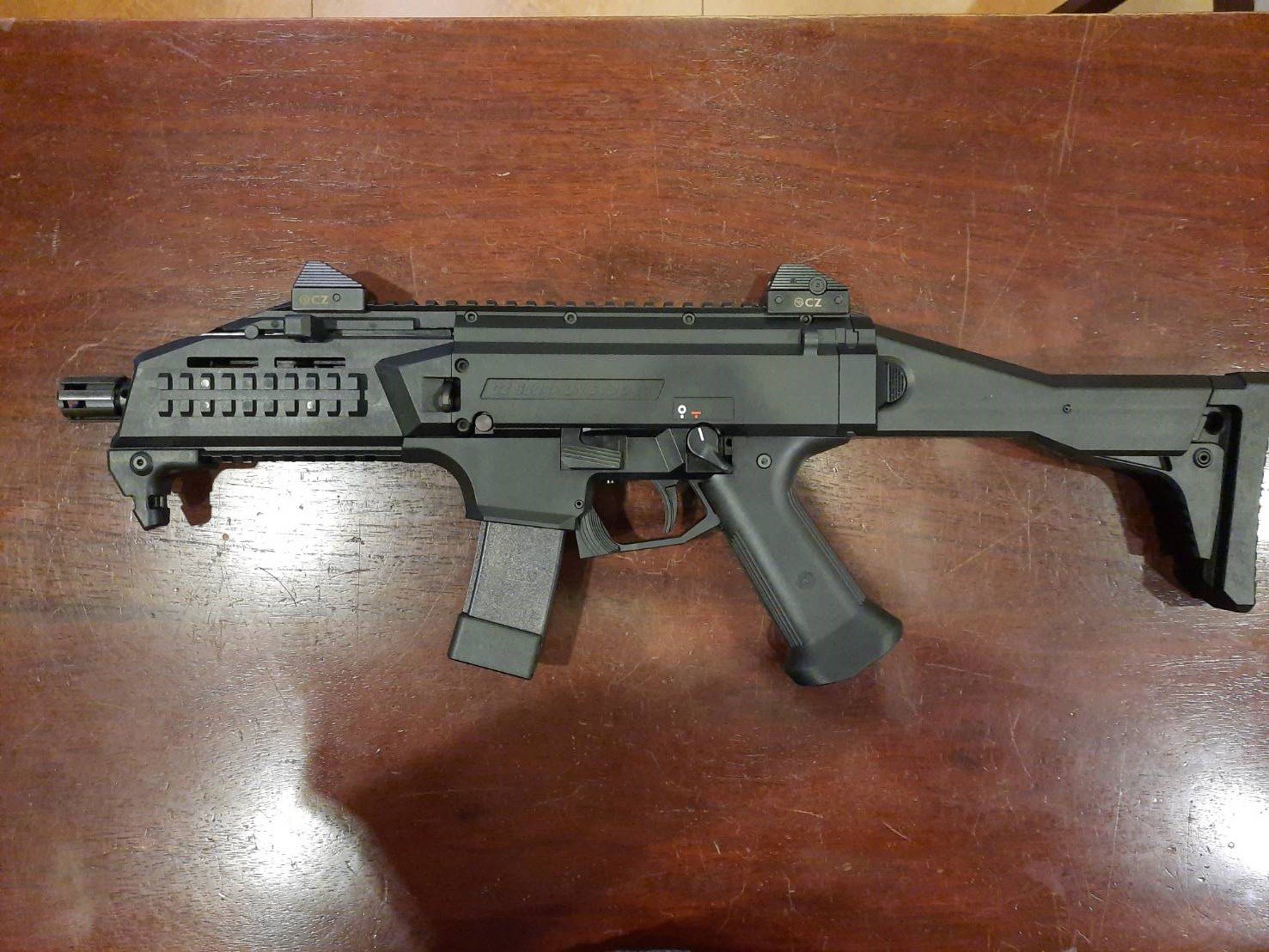 CZ Scorpion EVO3 S1 ร้านค้ากรุงเทพฯ **ไม่กดสั่งเล่นนะครับ ต้องติดต่อร้านมาก่อนสั่งปืนครับ**