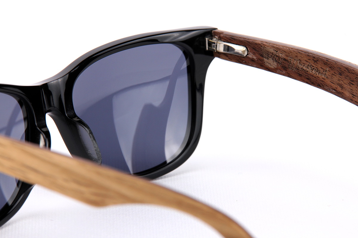 แว่นกันแดดขาไม้ Weekend Duet Collection New York Black (Light)