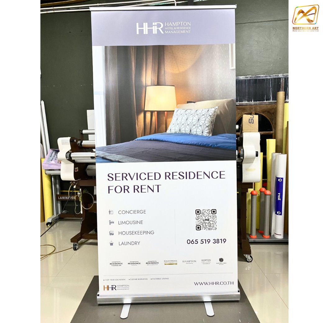 ROLL UP PREMIUM โรลอัพ ขนาด 100x200 ซม. รุ่นพรีเมี่ยม (หยดน้ำ) 1 หน้า วัสดุอะลูมิเนียมอย่างดี ม้วนเก็บได้ง่าย ฐานกว้าง แข็งแรง