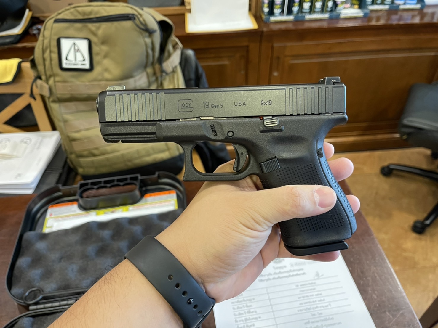 Glock 19 Gen5 AUSTRIA 9MM สวัสดิการกรมการปกครอง (ไม่ได้แจกฟรี ไม่กดสั่งเล่น ต้องติดต่อร้านเข้ามาก่อนครับ)