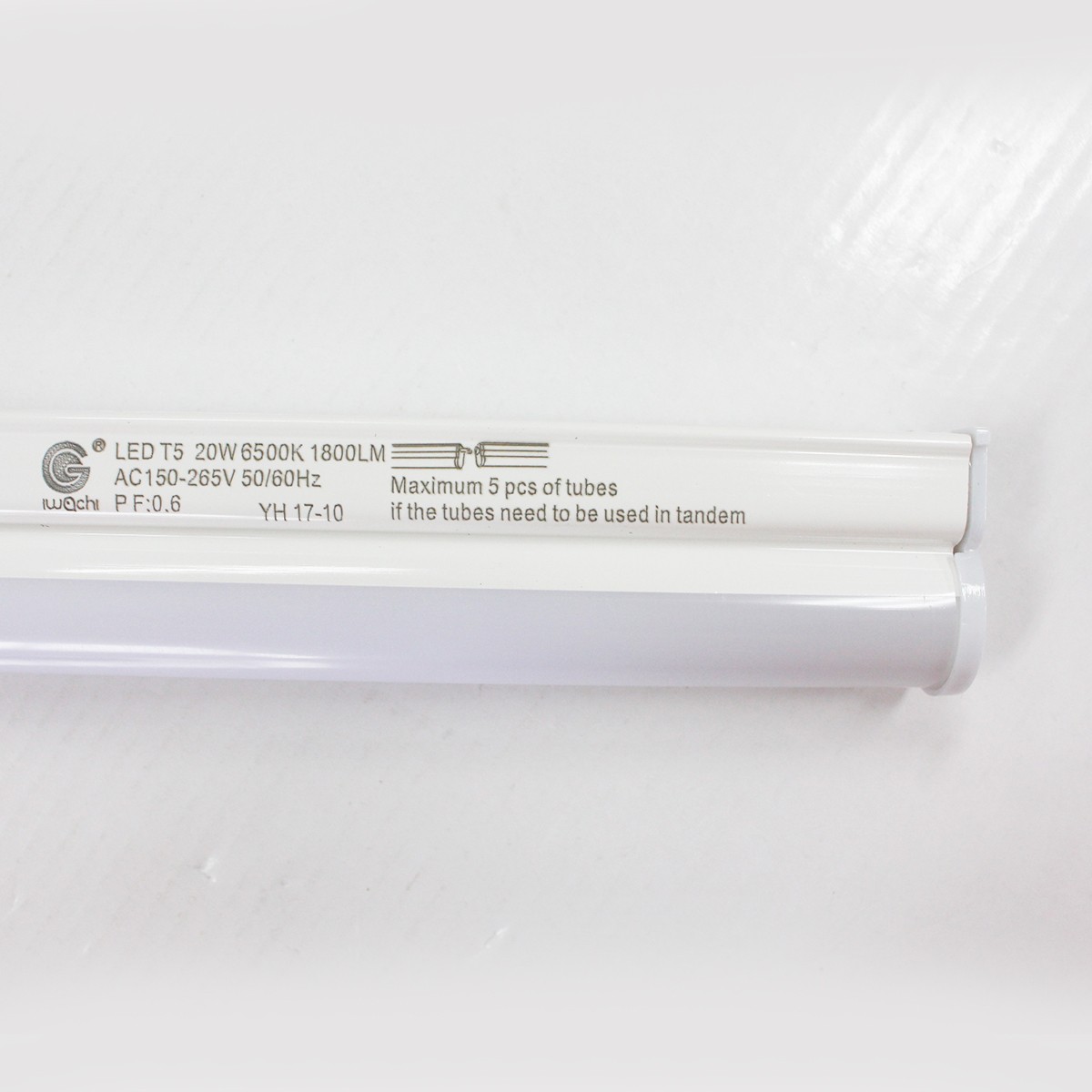 หลอดพร้อมราง IWC-SET-T5-20W แสงขาวและแสงวอร์มไวท์