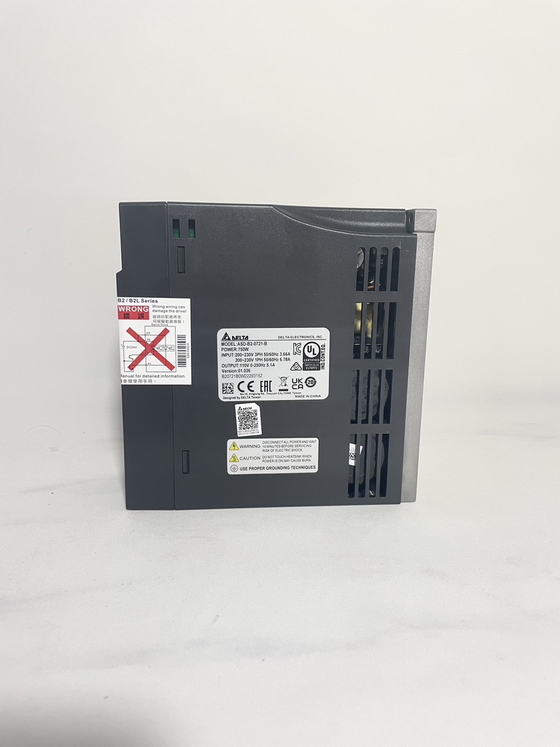 Delta AC Servo Drive ASD-B2-0721-B 750W 200V 1-Phase