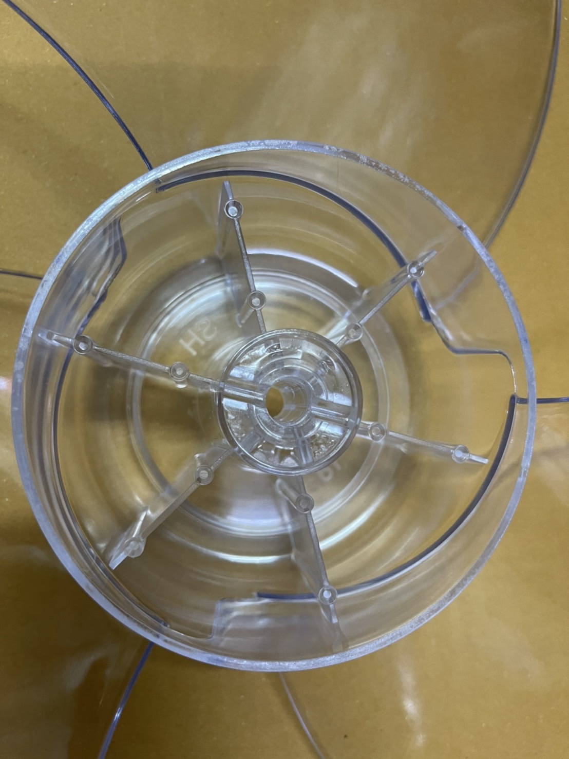 0000952 ใบพัดลม 18" รูใน 8 มิล ขนาด 18 นิ้ว ยี่ห้อ Sharp